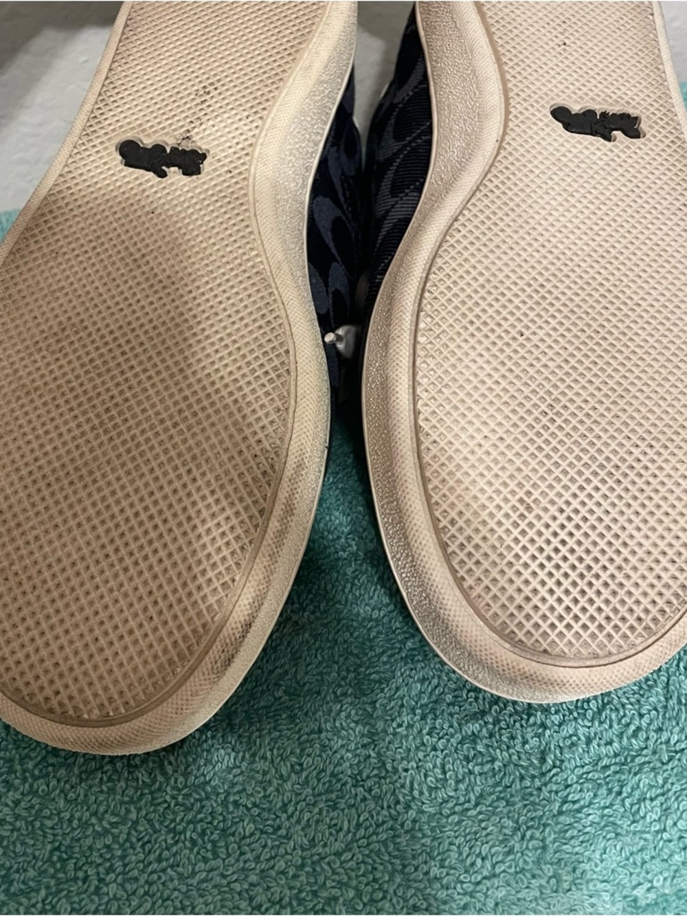 Coach Black and Cream Signature Logo Low-Top Sneakers - Picture 4 of 7